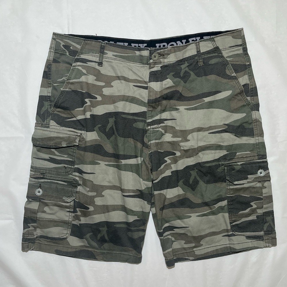 Joe Boxer Cargo Camo Shorts Size 40 men’s